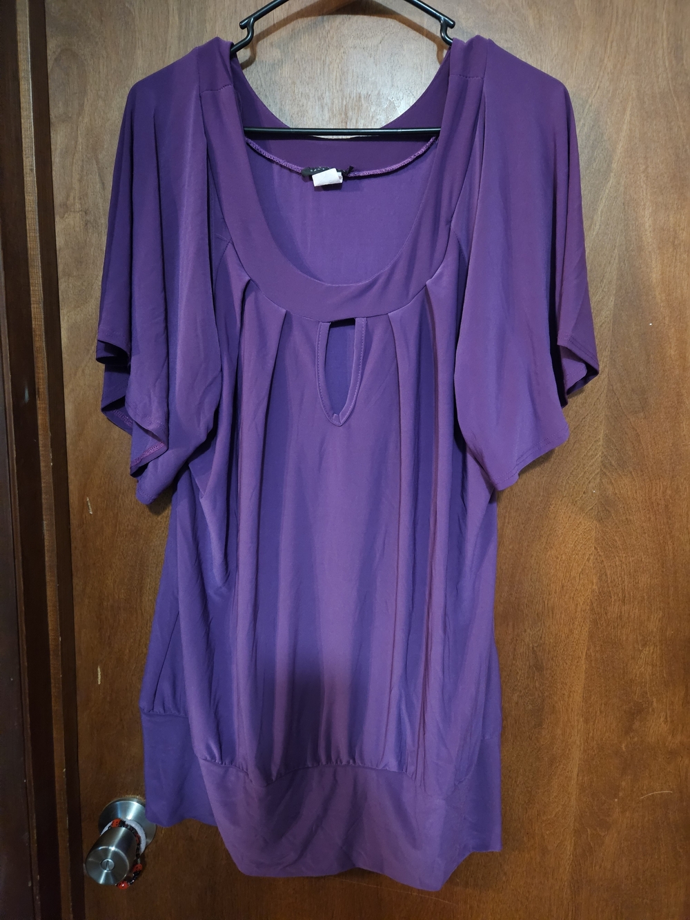 Women's Purple Keyhole Short Sleeve Top
